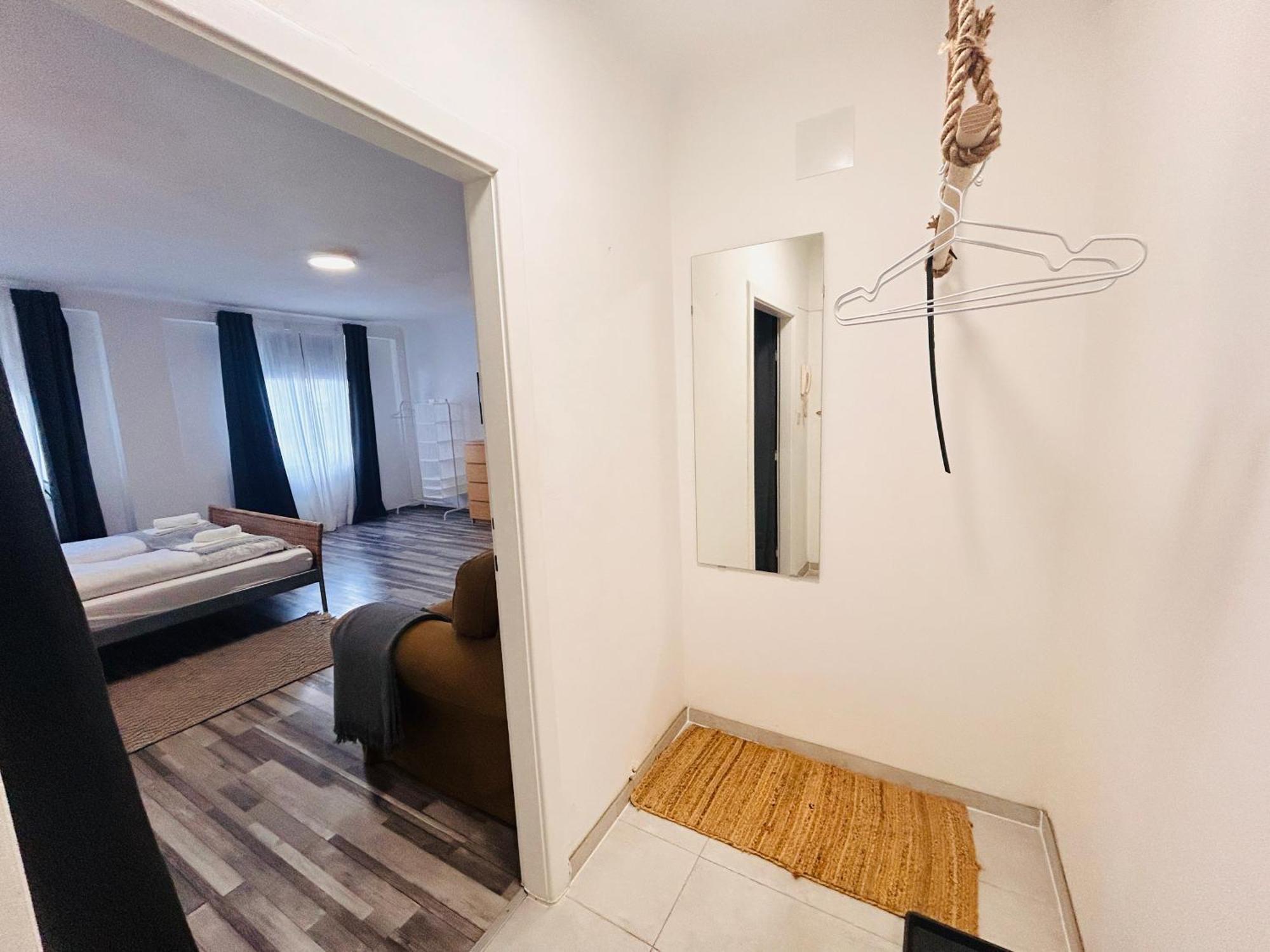 Gemuetliche Wohnung Naehe Hauptbahnhof Und Zentrum Wien Eksteriør bilde
